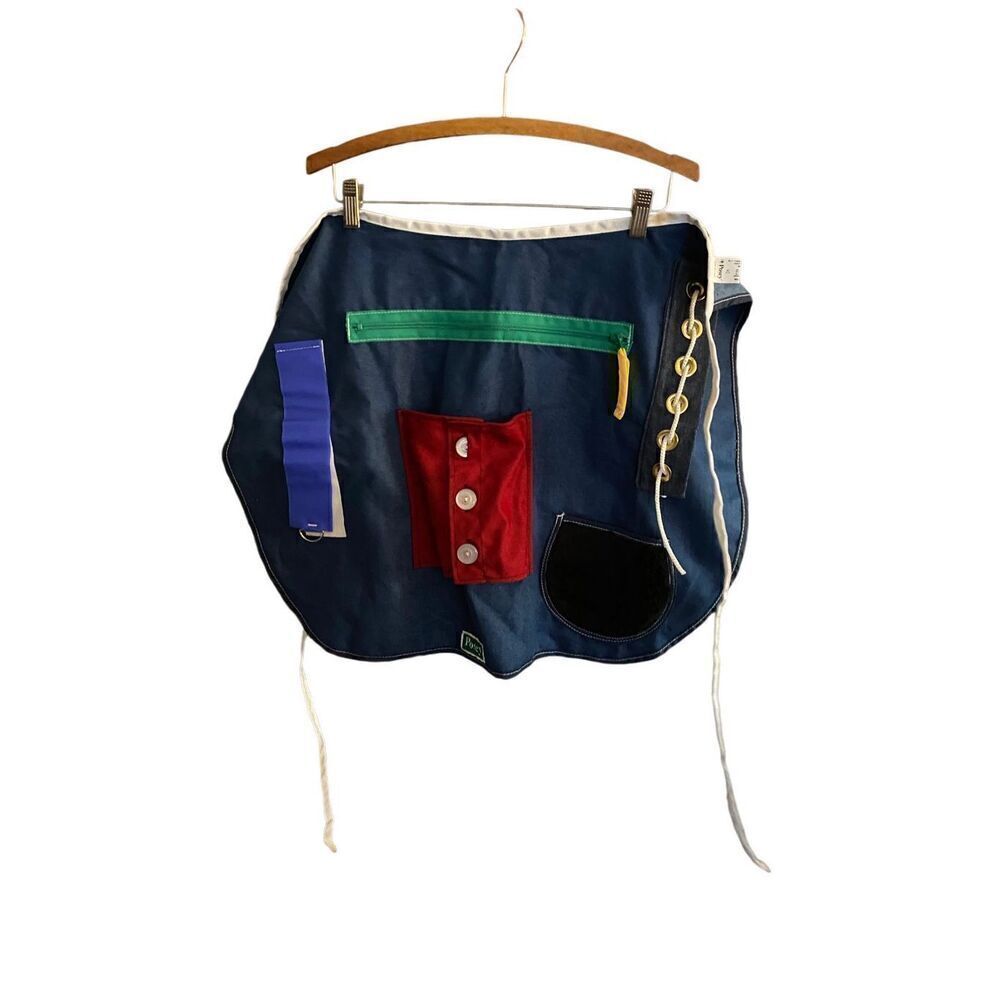 Posey physical hand therapy, zipper button Lisa up apron ￼